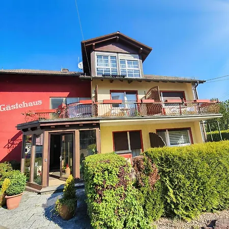 Zi12 Einzelzimmer Schoenblick Mit Balkon Und Traumhaften Weitblick * バート・ヘレンアプ